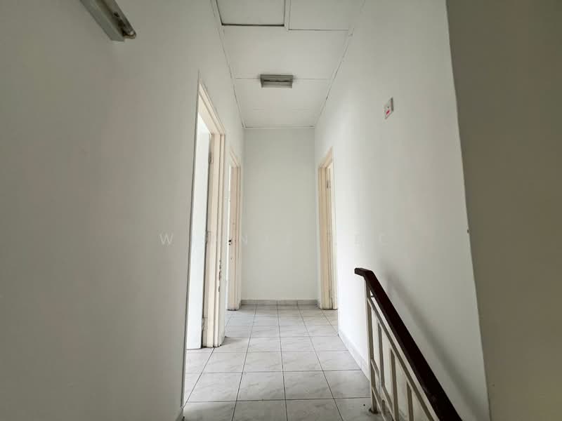 Terraced House for Sale in Bandar Botanic (Klang) - Winnie Lee - Corridor - PropertyGuru.com.my