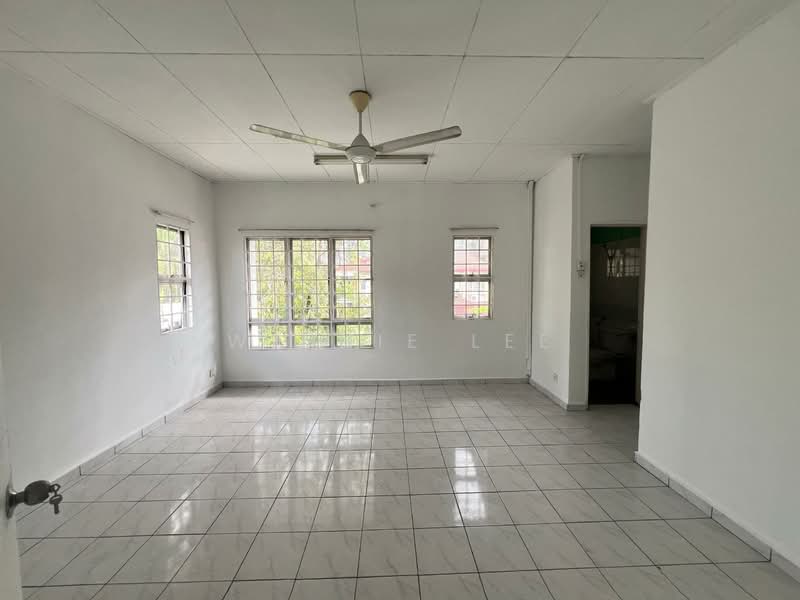 Terraced House for Sale in Bandar Botanic (Klang) - Winnie Lee - Living Room - PropertyGuru.com.my