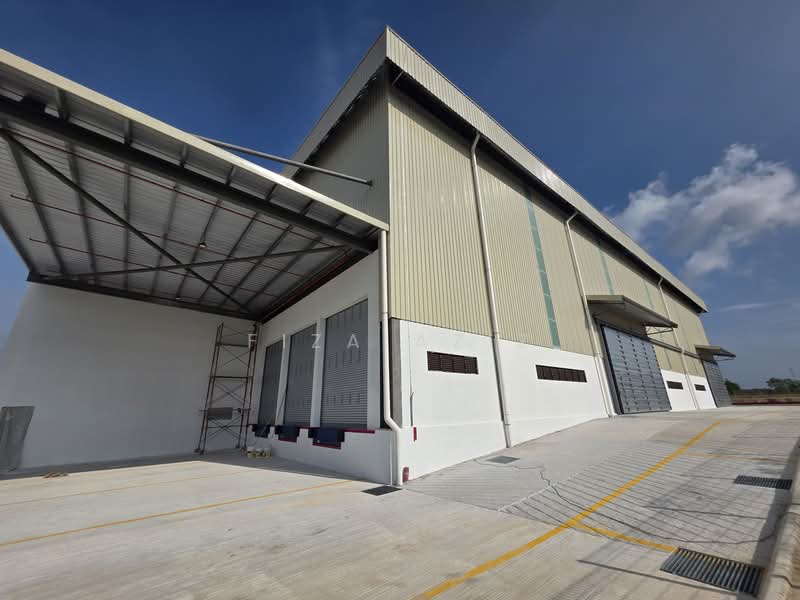 Detached Factory for Rent in Batu Arang (Selangor) - Fiza Aziz - Exterior - PropertyGuru.com.my