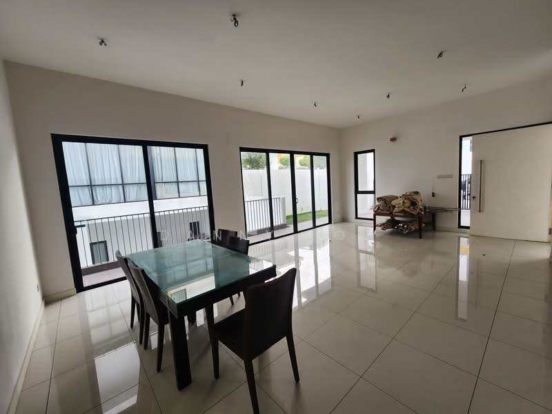 Semi-Detached House for Sale in Bandar Sungai Long (Selangor) - Danny Low - Dining Room - PropertyGuru.com.my