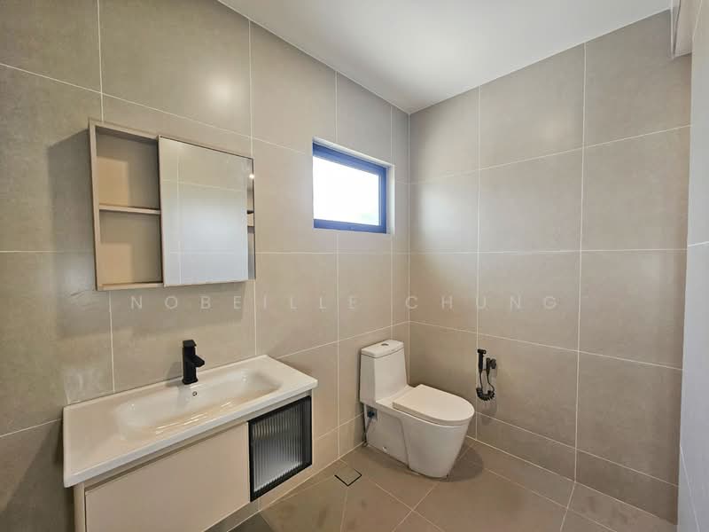 2-storey Terraced House for Sale in Taman Bunga Negara (Shah Alam) - Nobeille Chung - Bathroom - PropertyGuru.com.my