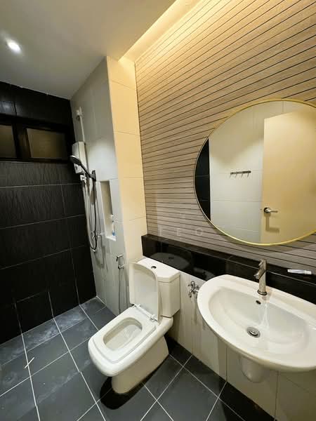 Service Residence for Rent at Sky Peak Residences - PK Teo - Bathroom - PropertyGuru.com.my