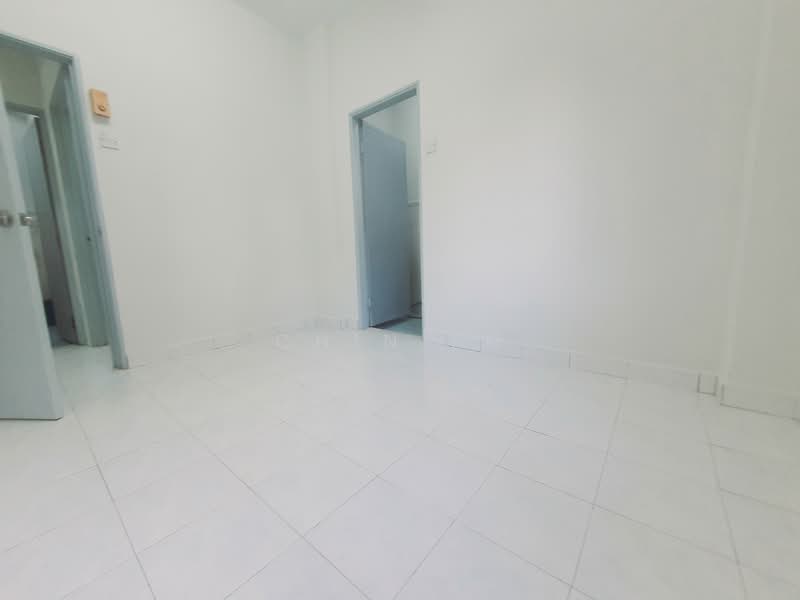 Pangsapuri untuk Dijual di Kiara Apartment - CHIN FN - Interior - PropertyGuru.com.my