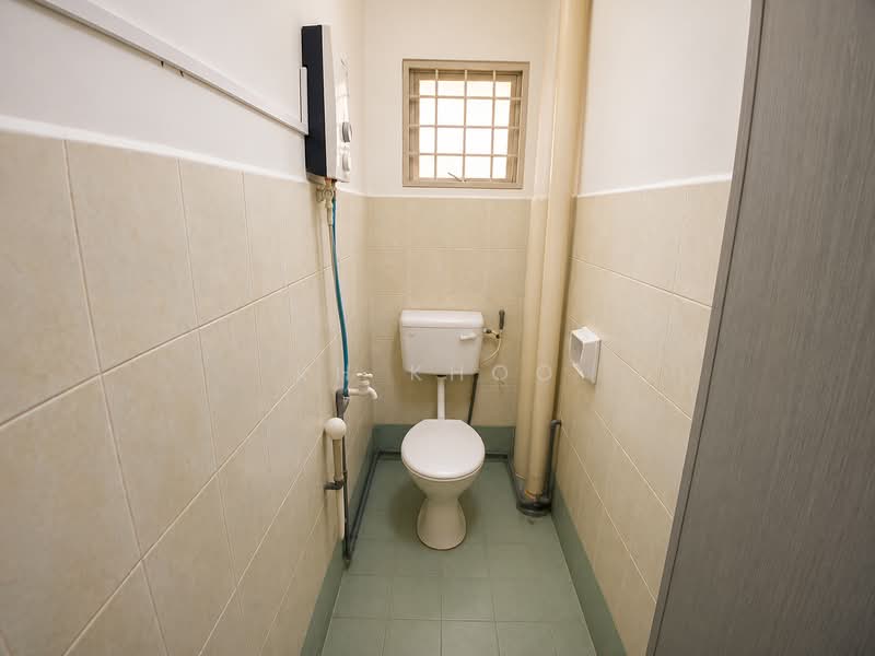 Apartment for Sale at Starville - KH Khoo - Bathroom - PropertyGuru.com.my