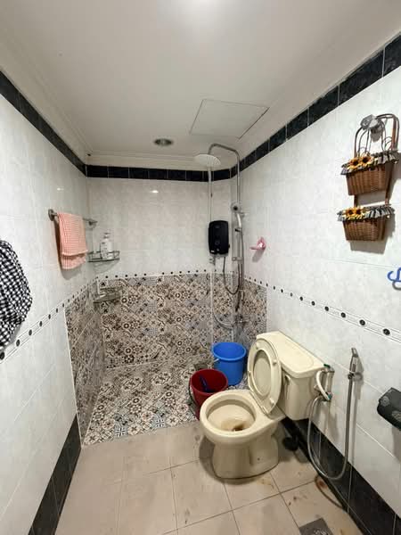 Rumah Teres 2 Tingkat untuk Dijual di Bandar Bukit Raja (Klang) - Chloe Tan - Bathroom - PropertyGuru.com.my