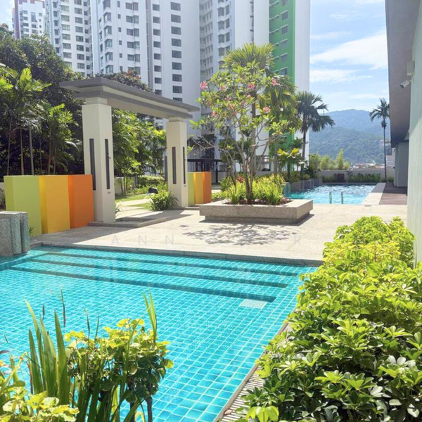 Melody Homes untuk Untuk Disewa - RM 1,200 /bulan, Mac 2026 - Pool - PropertyGuru.com.my