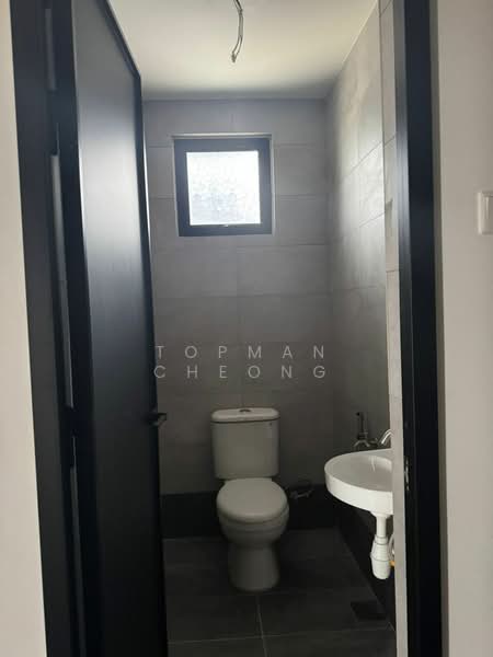 Semi-D Factory for Rent in Kapar Industrial Park (Kapar) - Topman Cheong - Bathroom - PropertyGuru.com.my
