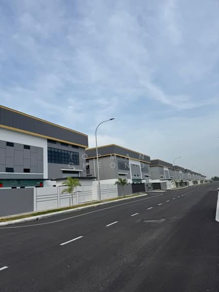 Semi-D Factory for Rent in Kapar Industrial Park (Kapar) - Topman Cheong - Exterior - PropertyGuru.com.my