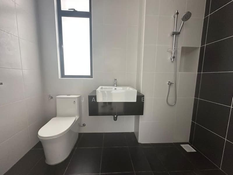 Cluster House for Sale in Eco Botanic (Iskandar Puteri (Nusajaya)) - Jaz Lee - Bathroom - PropertyGuru.com.my