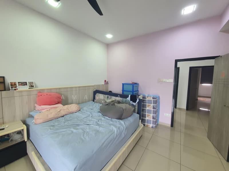 For Sale - Pekan Nana Pekans Nanas