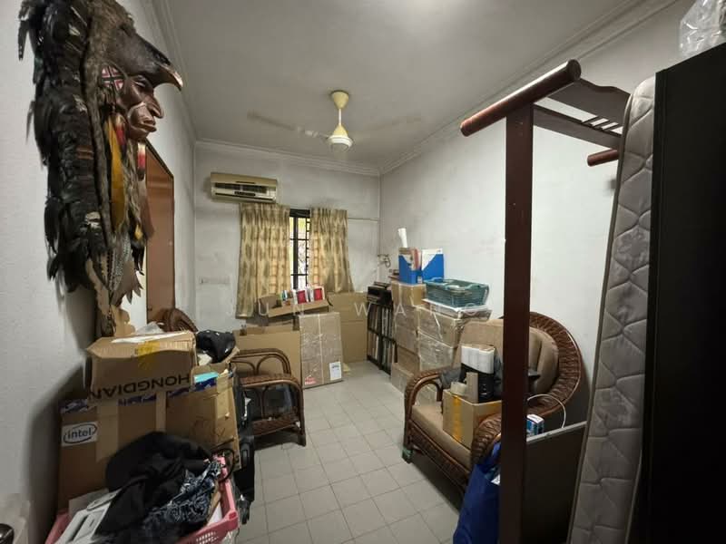 Semi-Detached House for Sale in Taman Iskandar (Johor Bahru) - Jun Wang - PropertyGuru.com.my