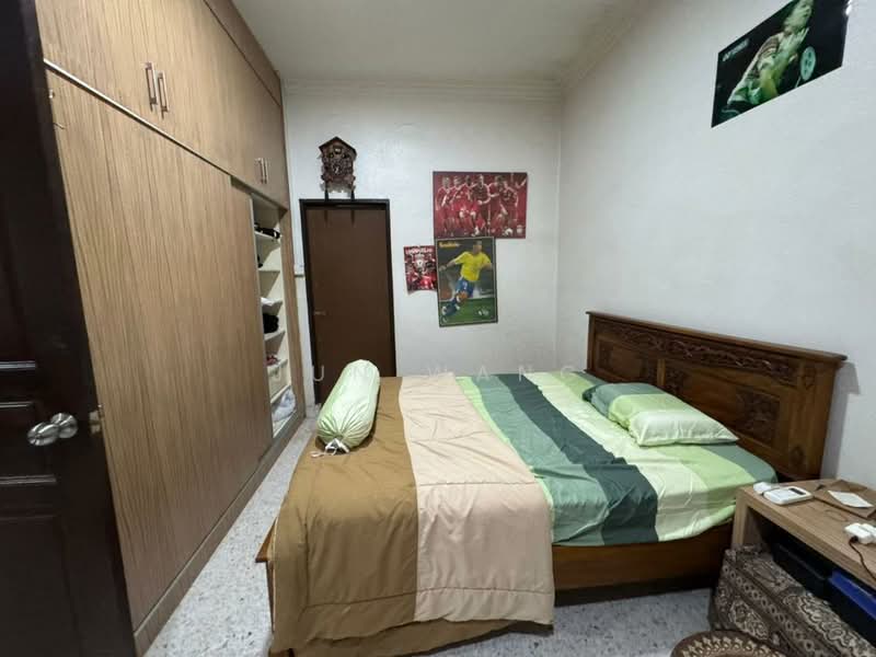 Semi-Detached House for Sale in Taman Iskandar (Johor Bahru) - Jun Wang - PropertyGuru.com.my