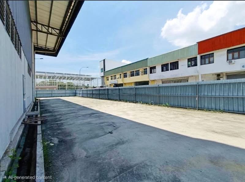 Kilang untuk Disewa di Kawasan Perindustrian Valdor (Sungai Bakap) - YC Tang - Side Land Easy for Lorry Loading - PropertyGuru.com.my
