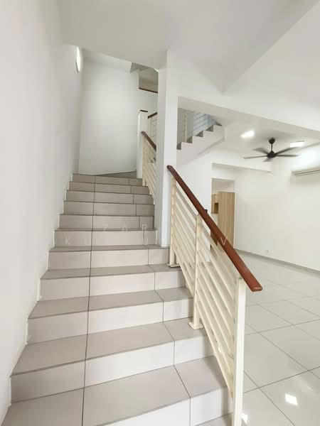 3-storey Terraced House for Rent in Taman Subang Mas (Subang Jaya) - Zarema Kulbuzheva - Interior - PropertyGuru.com.my