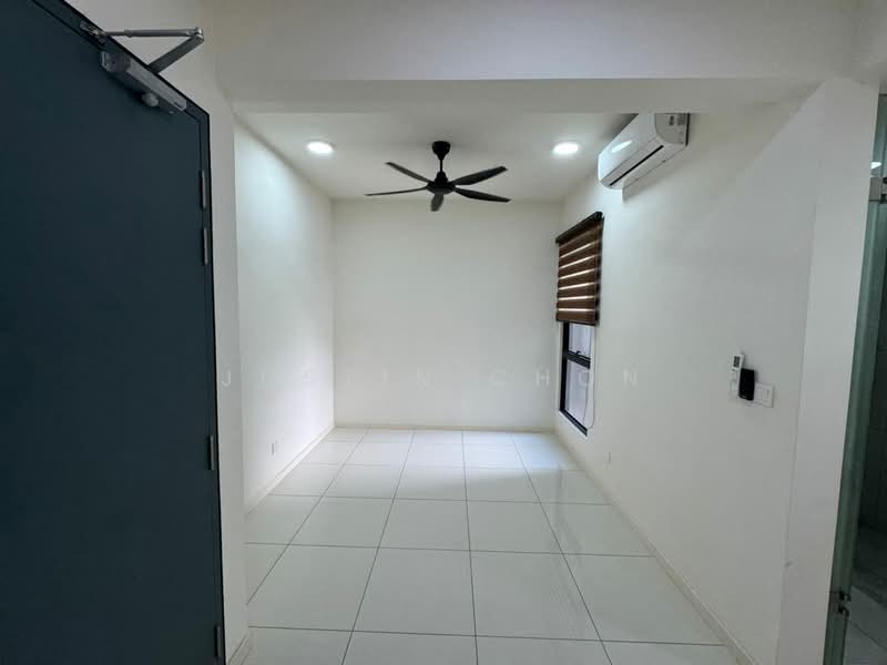 Emerald 9 untuk Untuk Disewa - RM 1,300 /bulan, Mac 2026 - Interior - PropertyGuru.com.my