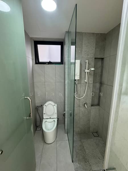 Emerald 9 untuk Untuk Disewa - RM 1,300 /bulan, Mac 2026 - Bathroom - PropertyGuru.com.my