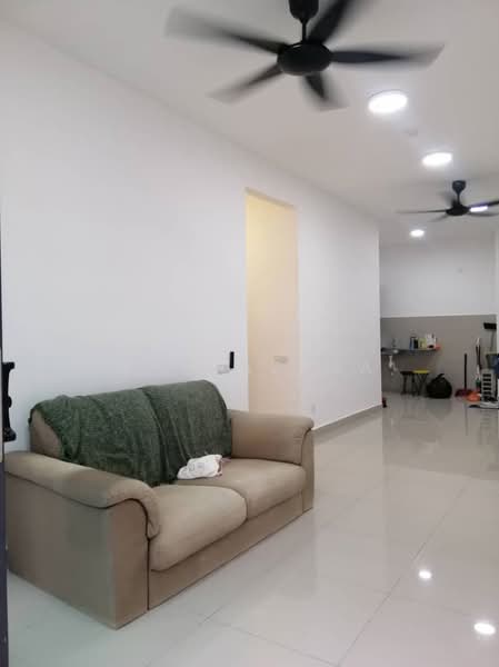 Mori Residences untuk Untuk Disewa - RM 1,380 /bulan, Mac 2026 - Living Room - PropertyGuru.com.my