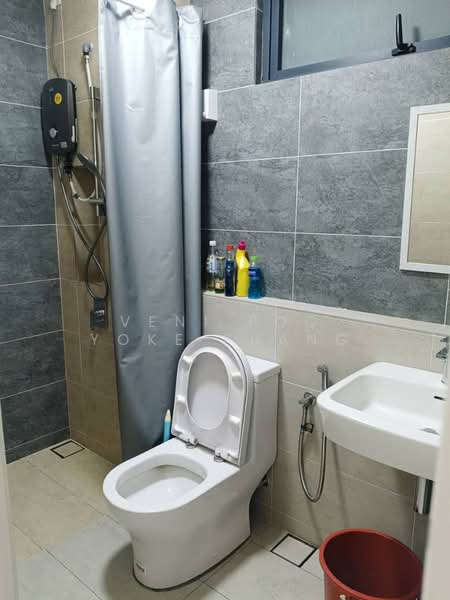 Setia City Residences untuk Untuk Disewa - RM 1,200 /bulan, Mac 2026 - Bathroom - PropertyGuru.com.my