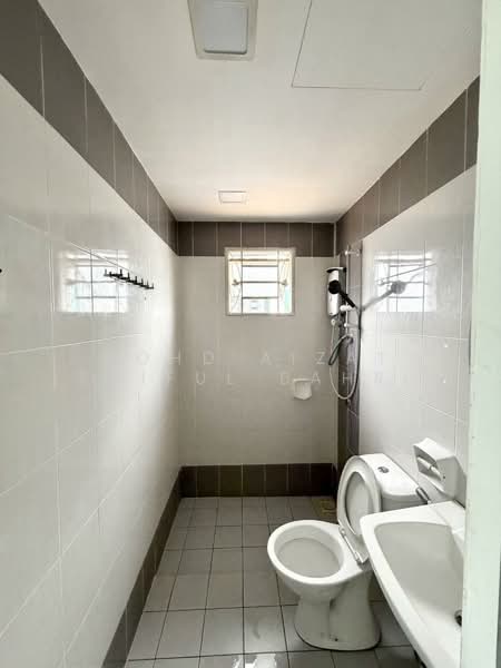 Villa Tropika untuk Untuk Dijual - RM 280,000, Mac 2026 - Bathroom - PropertyGuru.com.my