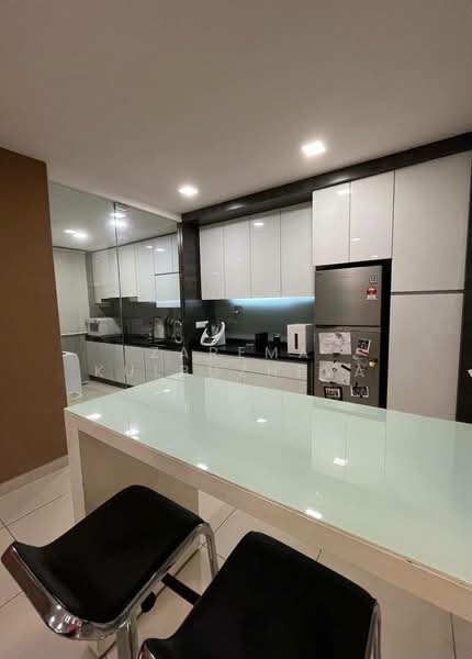 Condominium for Sale at Aston Kiara 3 - Zarema Kulbuzheva - Kitchen - PropertyGuru.com.my