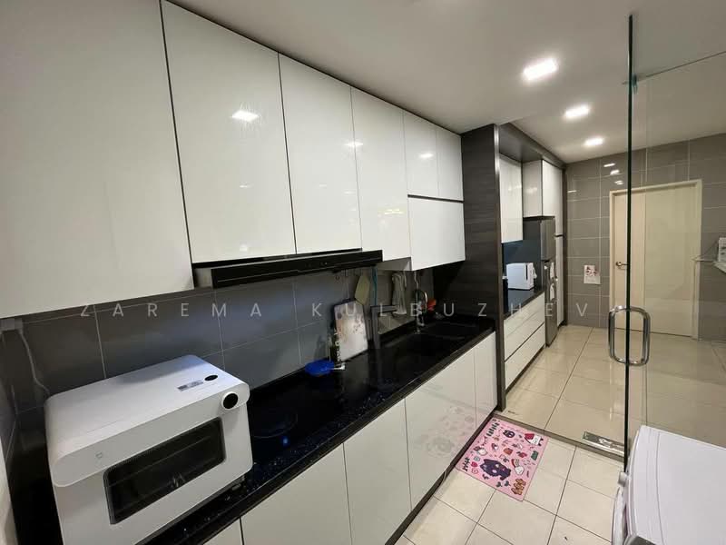 Condominium for Sale at Aston Kiara 3 - Zarema Kulbuzheva - Kitchen - PropertyGuru.com.my