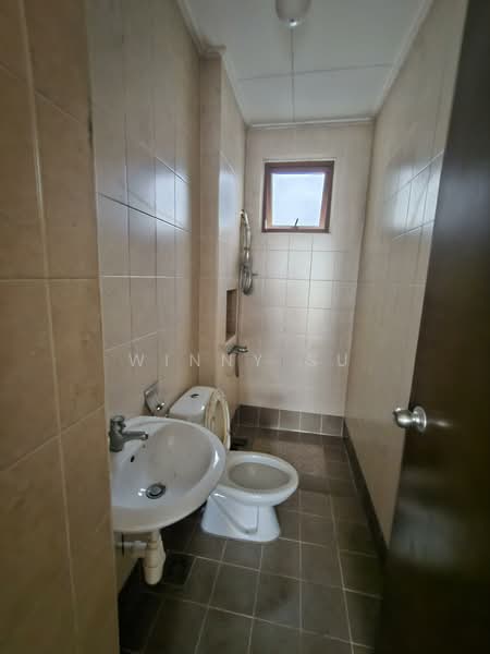 Bukit Jelutong untuk Untuk Dijual - RM 1,100,000, Mac 2026 - Bathroom - PropertyGuru.com.my