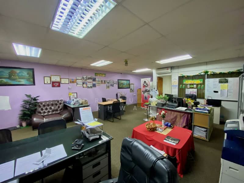 Shop for Sale in Taman Bukit Mewah (Kajang) - Gudrotullah Ikhwan - Interior - PropertyGuru.com.my