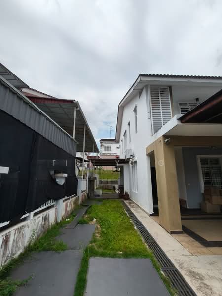 2-storey Terraced House for Rent in Taman Nusa Idaman (Iskandar Puteri (Nusajaya)) - Fish Yong - Exterior - PropertyGuru.com.my