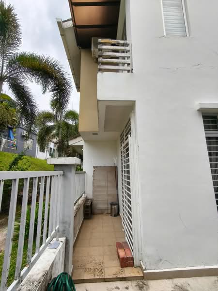 2-storey Terraced House for Rent in Taman Nusa Idaman (Iskandar Puteri (Nusajaya)) - Fish Yong - Exterior - PropertyGuru.com.my