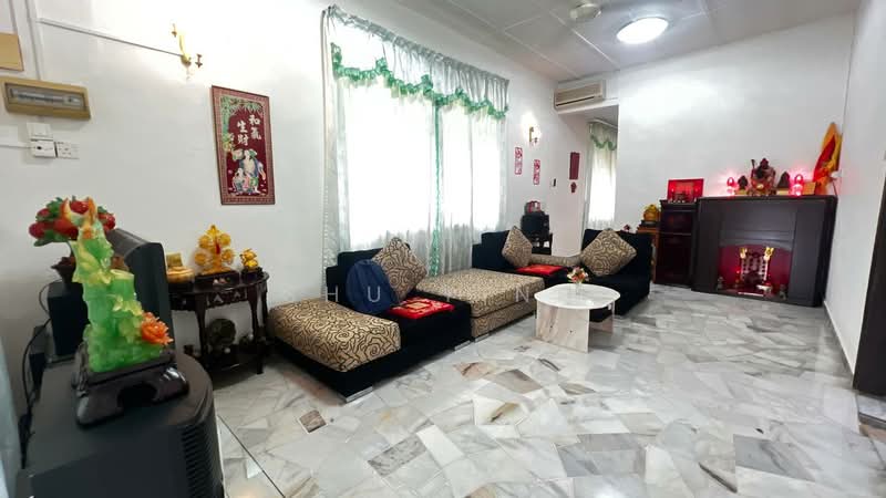 1-storey Terraced House for Sale in Skudai (Johor) - Shu Ying - Living Room - PropertyGuru.com.my