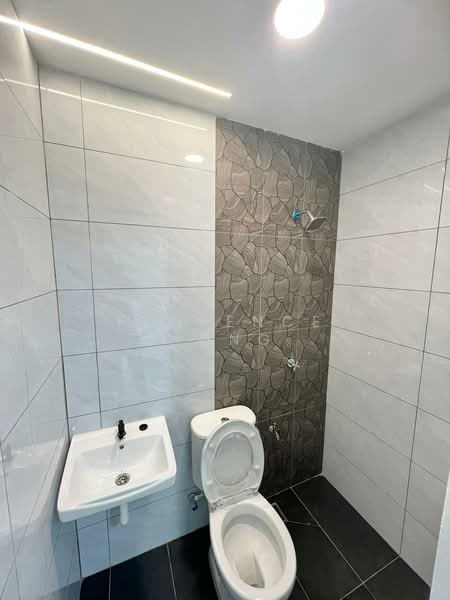 Taman Melodies untuk Untuk Dijual - RM 828,000, Mac 2026 - Bathroom - PropertyGuru.com.my
