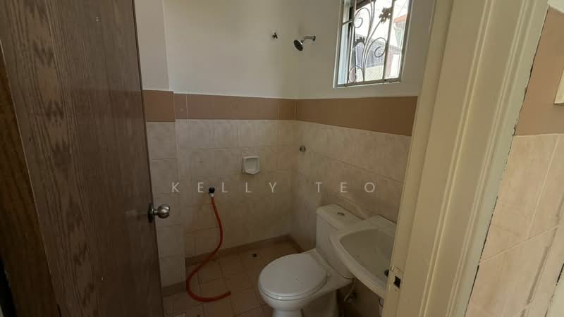 Clivia @ Bandar Parklands untuk Untuk Dijual - RM 800,000, Apr 2026 - Bathroom - PropertyGuru.com.my