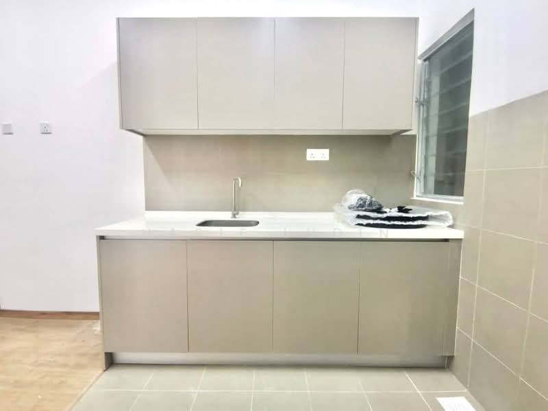 Lakefront Homes untuk Untuk Disewa - RM 1,500 /bulan, Mac 2026 - Kitchen - PropertyGuru.com.my