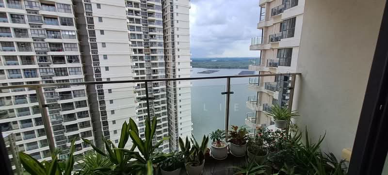 Condominium for Sale at Bay Laurel @ Country Garden Danga Bay - Jack Liew - Balcony - PropertyGuru.com.my