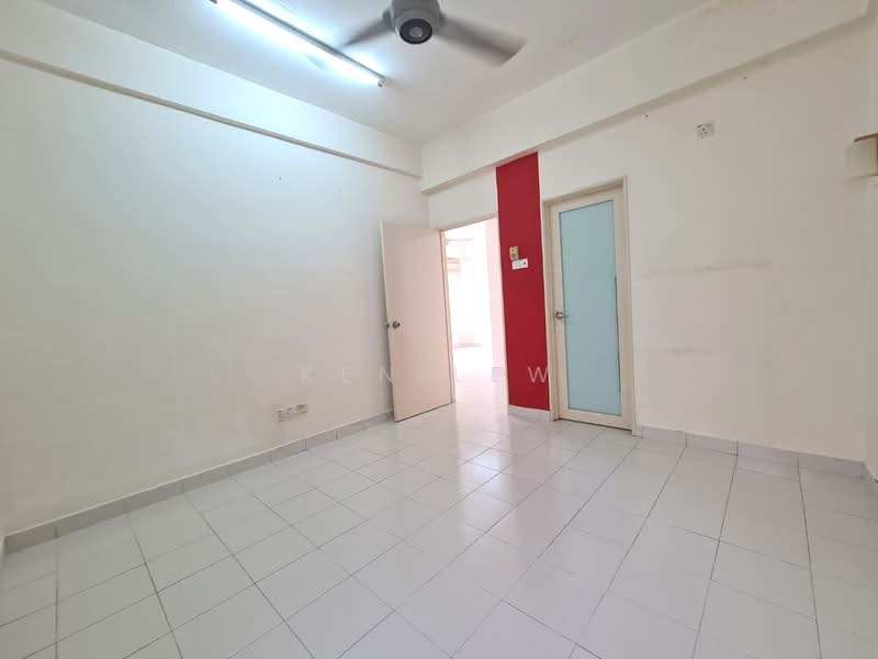 Townhouse for Rent in Batu 9 (Cheras) - Ken Lew - Bedroom - PropertyGuru.com.my