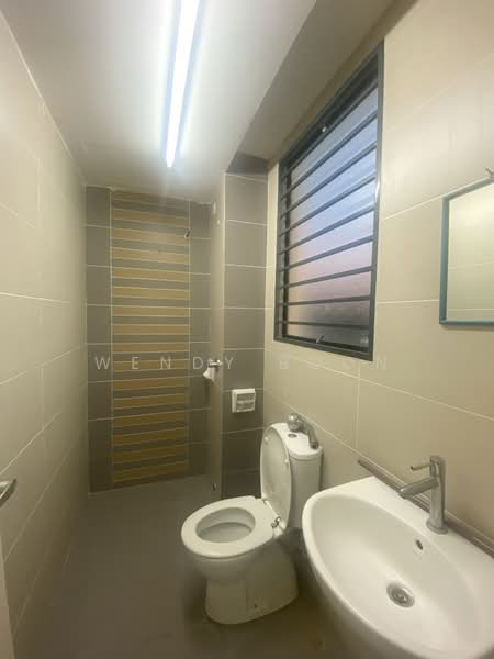 Townhouse for Sale in 16 Sierra (Puchong) - Wendy Boon - Bathroom - PropertyGuru.com.my