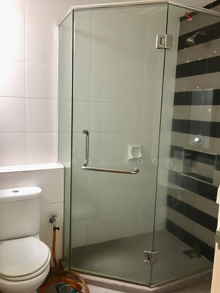 Townhouse for Sale in 16 Sierra (Puchong) - Wendy Boon - Bathroom - PropertyGuru.com.my