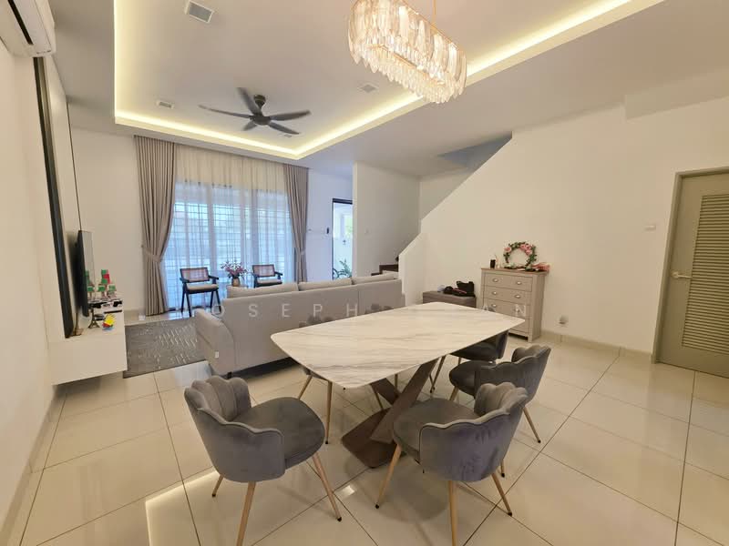 2-storey Terraced House for Sale in Alam Impian (Shah Alam) - Joseph Chan - Living Room - PropertyGuru.com.my