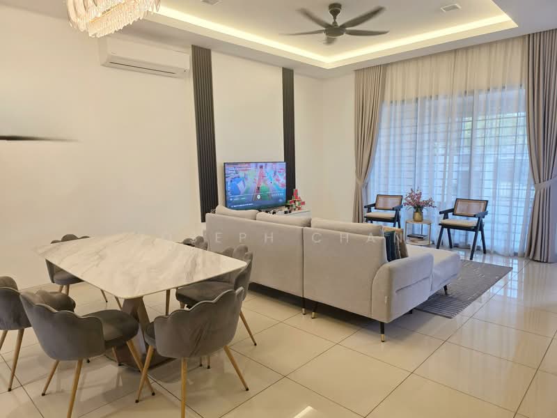 2-storey Terraced House for Sale in Alam Impian (Shah Alam) - Joseph Chan - Living Room - PropertyGuru.com.my