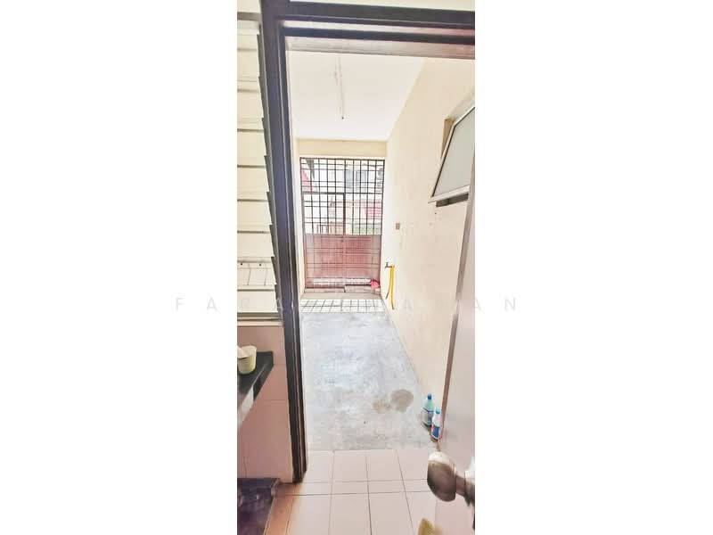 Townhouse for Rent in Bangi (Selangor) - Farah Hanan - Entrance - PropertyGuru.com.my