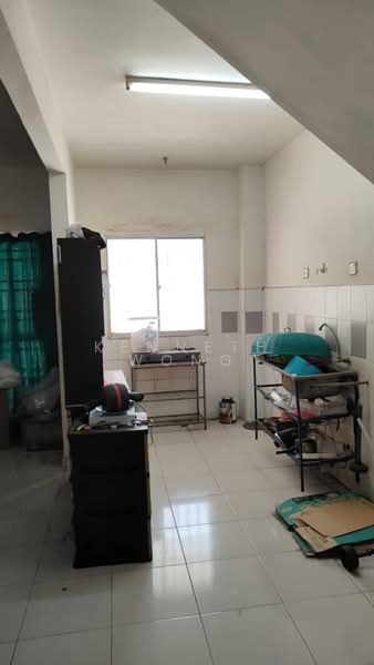 Taman Amansiara untuk Untuk Dijual - RM 298,000, Mac 2026 - Kitchen - PropertyGuru.com.my