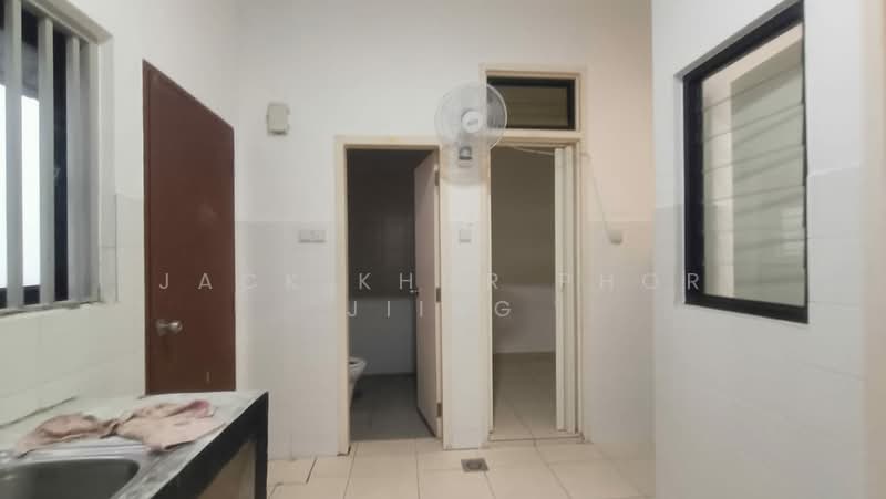 2-storey Terraced House for Rent in Setia Alam (Selangor) - Jack Khor Phor Jiing - Bathroom - PropertyGuru.com.my