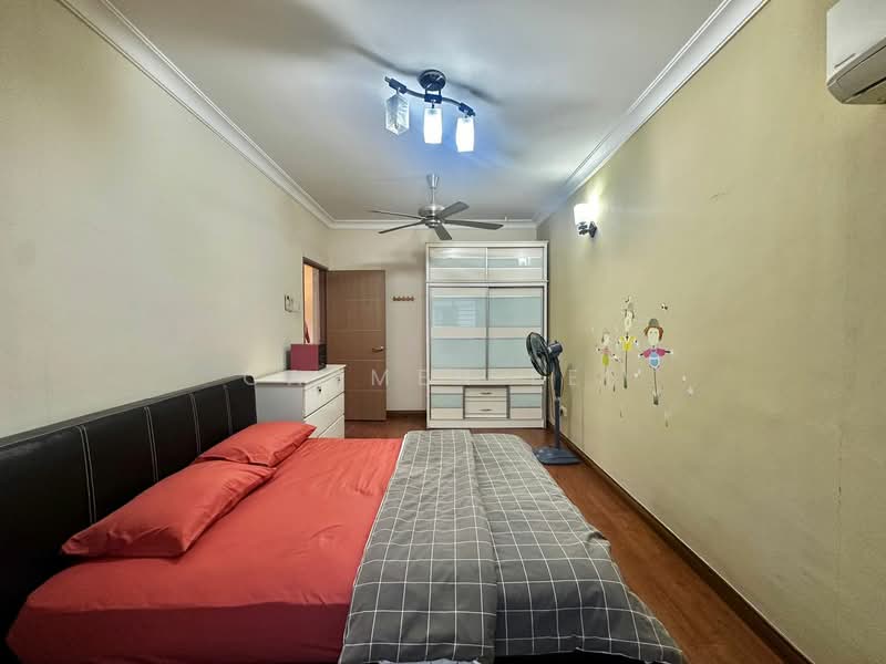 Taman Perindustrian UEP untuk Untuk Dijual - RM 800,000, Mac 2026 - Bedroom - PropertyGuru.com.my