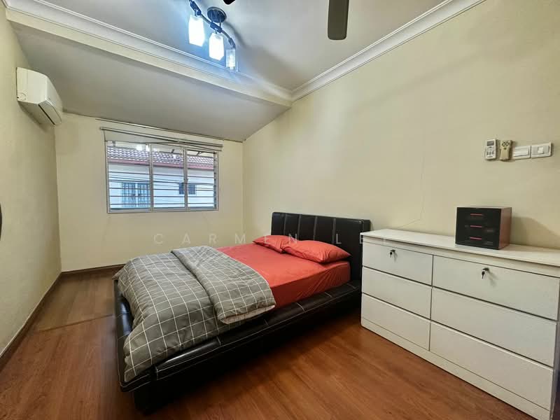 Taman Perindustrian UEP untuk Untuk Dijual - RM 800,000, Mac 2026 - Bedroom - PropertyGuru.com.my