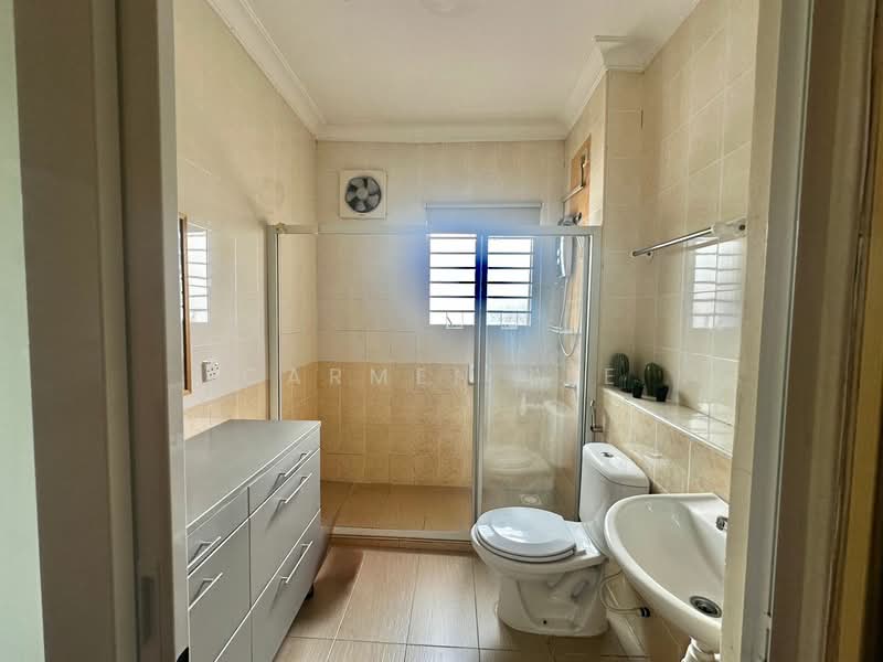 Taman Perindustrian UEP untuk Untuk Dijual - RM 800,000, Mac 2026 - Bathroom - PropertyGuru.com.my