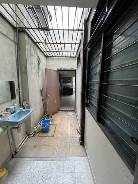 Taman Desa untuk Untuk Dijual - RM 2,000,000, Mac 2026 - Kitchen - PropertyGuru.com.my