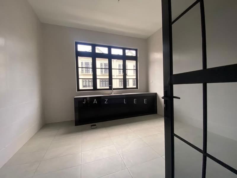 Cluster House for Sale in Eco Botanic (Iskandar Puteri (Nusajaya)) - Jaz Lee - Kitchen - PropertyGuru.com.my