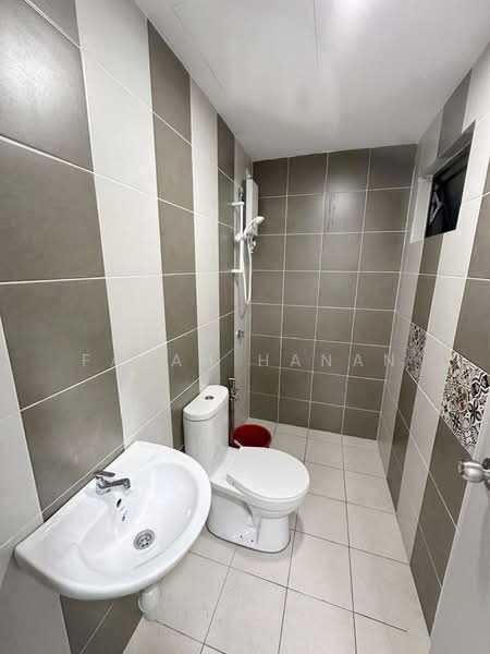 Residensi Emas untuk Untuk Disewa - RM 1,800 /bulan, Mac 2026 - Bathroom - PropertyGuru.com.my