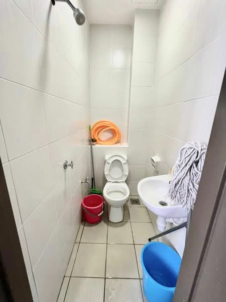 Apartment for Sale at Seri Austin Residence (Pangsapuri Seri Austin) - Jasmine Ong - Bathroom - PropertyGuru.com.my