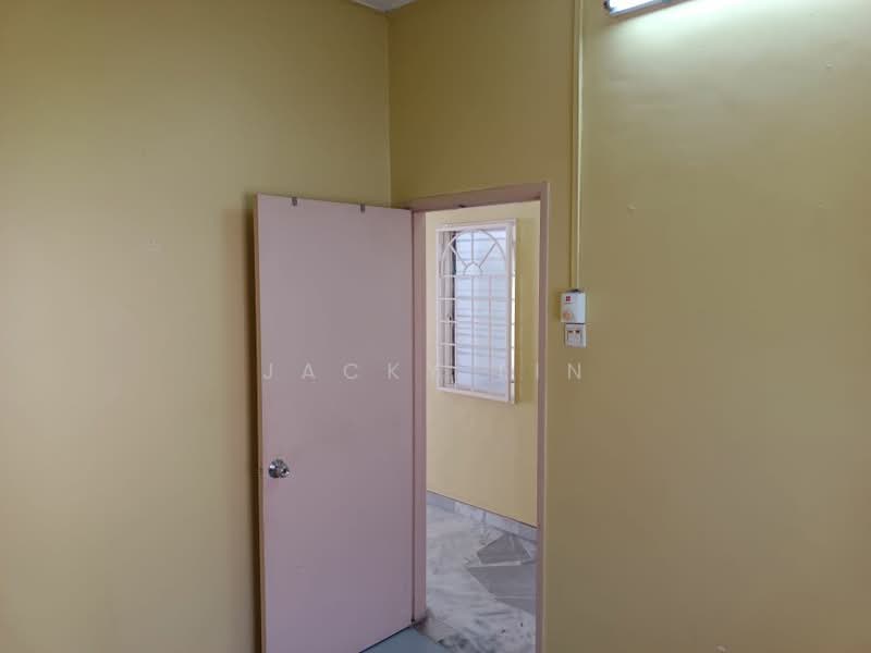 Usj 22 untuk Untuk Dijual - RM 735,000, Mac 2026 - Interior - PropertyGuru.com.my